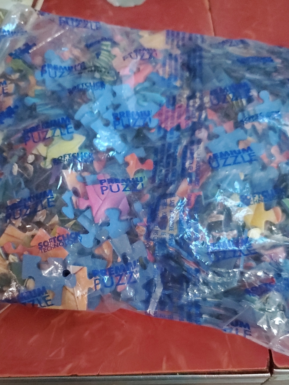 Premium Multi-Color Jigsaw Puzzle Pieces - Assorted Colors